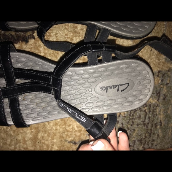 Clark’s! - Picture 2 of 4